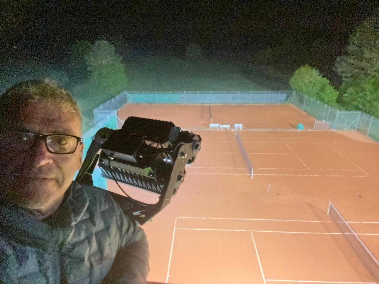 Flutlicht auf Platz1 (Court Carlo Garros)